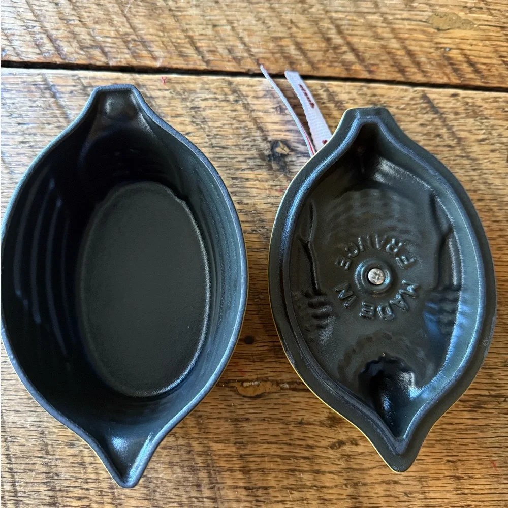 Staub Mini Chick - Picture 3 of 4